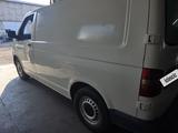 Volkswagen Transporter 2008 года за 7 900 000 тг. в Петропавловск – фото 4