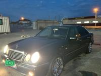 Mercedes-Benz E 430 1997 годаfor4 500 000 тг. в Актау