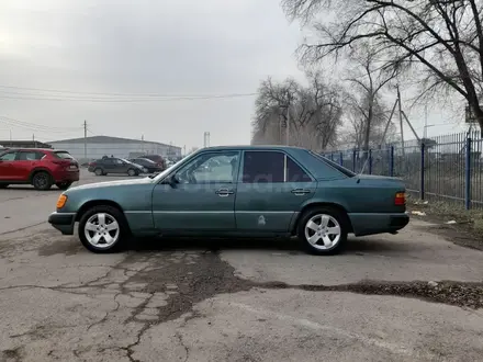 Mercedes-Benz E 230 1992 года за 1 470 000 тг. в Алматы – фото 6