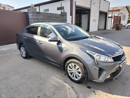 Kia Rio 2022 года за 7 500 000 тг. в Павлодар – фото 3