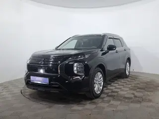 Mitsubishi Outlander, 2022