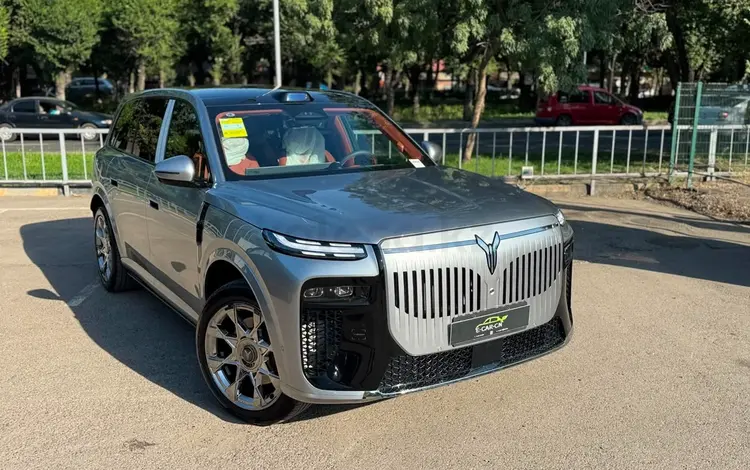Voyah Taishan X8 2026 года за 33 500 000 тг. в Алматы