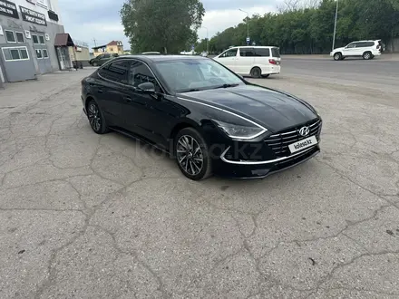 Hyundai Sonata 2023 года за 11 790 000 тг. в Караганда – фото 9