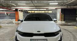 Kia K5 2020 года за 13 500 000 тг. в Астана