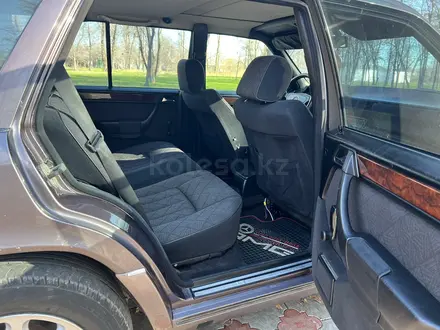 Mercedes-Benz E 280 1993 года за 2 500 000 тг. в Тараз – фото 15