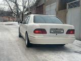 Mercedes-Benz E 320 2001 года за 4 350 000 тг. в Шымкент – фото 4