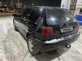 Volkswagen Golf 1996 года за 1 270 000 тг. в Караганда – фото 4