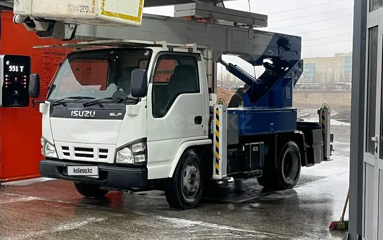 Isuzu 2008 года за 15 000 000 тг. в Астана