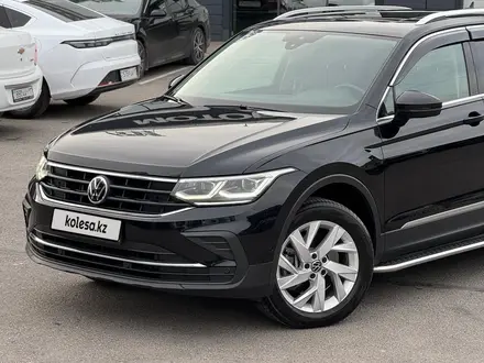 Volkswagen Tiguan 2021 года за 16 100 000 тг. в Алматы – фото 9