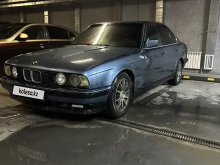 BMW 520 1991 года за 1 300 000 тг. в Алматы