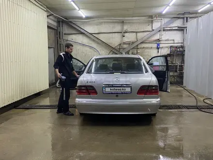 Mercedes-Benz E 320 2001 года за 6 550 000 тг. в Алматы – фото 6