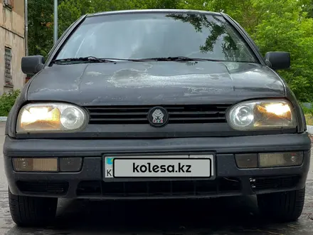 Volkswagen Golf 1993 года за 1 300 000 тг. в Темиртау – фото 4