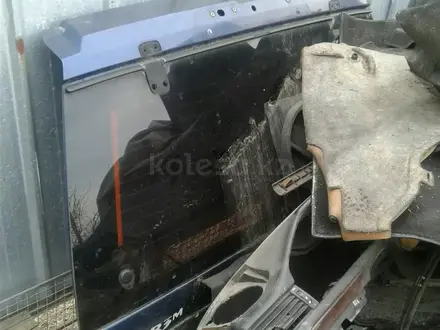 Крышку багажника за 25 000 тг. в Алматы