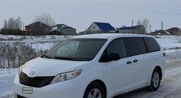 Toyota Sienna 2017 года за 8 500 000 тг. в Актобе