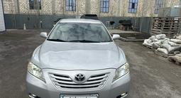 Toyota Camry 2007 года за 6 500 000 тг. в Актобе – фото 2