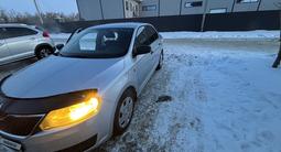 Skoda Rapid 2014 года за 4 400 000 тг. в Уральск – фото 2
