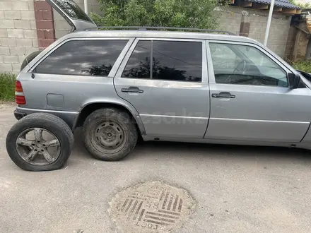 Mercedes-Benz E 200 1989 года за 1 000 000 тг. в Алматы – фото 8