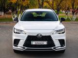Lexus RX 500h 2023 годаүшін45 000 000 тг. в Астана – фото 5