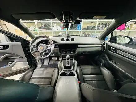 Porsche Cayenne 2018 года за 33 500 000 тг. в Уральск – фото 13
