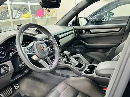 Porsche Cayenne 2018 года за 33 500 000 тг. в Уральск – фото 8