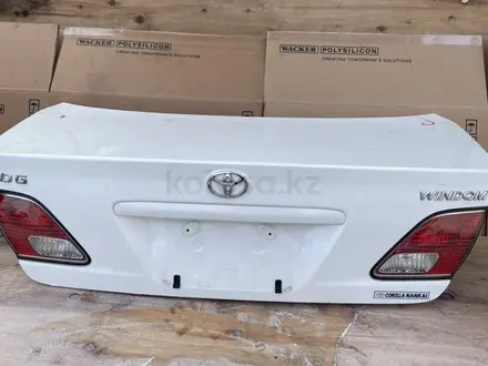 Крышка багажника Lexus ES 300 за 35 000 тг. в Талдыкорган