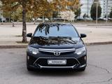 Toyota Camry 2015 годаүшін13 200 000 тг. в Алматы