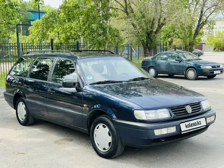 Volkswagen Passat 1995 года за 2 950 000 тг. в Павлодар – фото 11