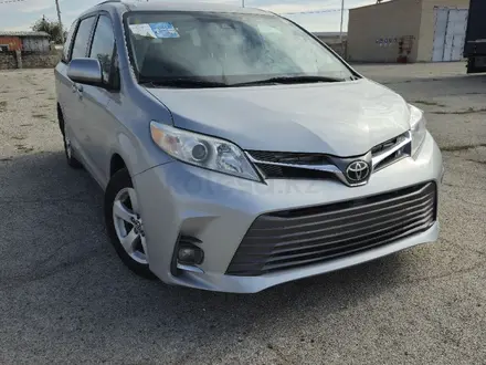 Toyota Sienna 2019 года за 12 000 000 тг. в Шымкент – фото 3