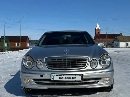 Mercedes-Benz E 200 2003 года за 4 700 000 тг. в Петропавловск – фото 2