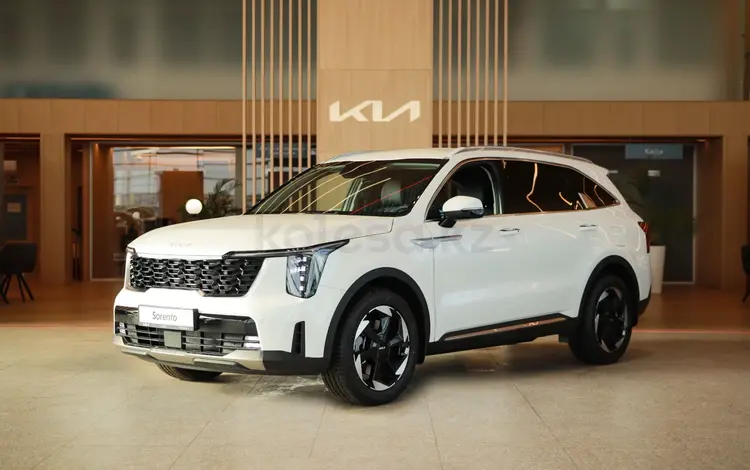 Kia Sorento Luxe 2025 года за 17 990 000 тг. в Уральск