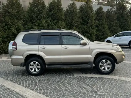 Toyota Land Cruiser Prado 2003 года за 10 500 000 тг. в Алматы – фото 2