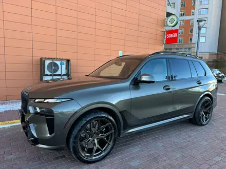 BMW X7 2023 года за 69 500 000 тг. в Астана – фото 4