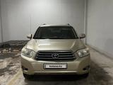 Toyota Highlander 2009 года за 9 500 000 тг. в Астана