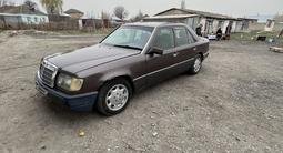 Mercedes-Benz E 200 1993 годаfor1 000 000 тг. в Тараз – фото 2