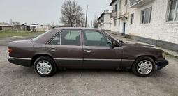 Mercedes-Benz E 200 1993 годаfor1 000 000 тг. в Тараз – фото 3