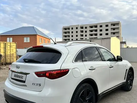 Infiniti FX37 2010 года за 6 000 000 тг. в Актобе – фото 5