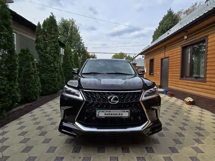 Lexus LX 570 2020 года за 58 000 000 тг. в Алматы