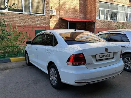 Volkswagen Polo 2016 года за 5 000 000 тг. в Жезказган