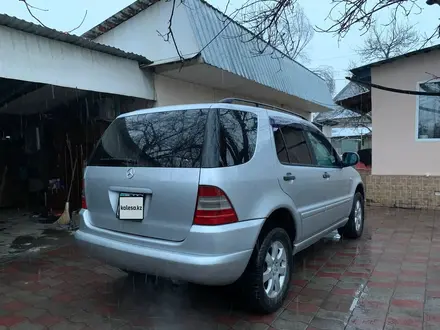 Mercedes-Benz ML 320 1999 года за 3 800 000 тг. в Алматы – фото 3