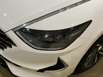 Hyundai Sonata 2023 года за 12 600 000 тг. в Актау – фото 2