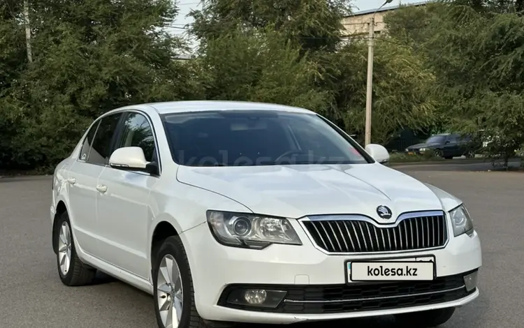 Skoda Superb 2014 годаүшін7 500 000 тг. в Алматы