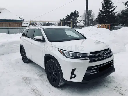 Toyota Highlander 2018 года за 10 000 тг. в Алматы