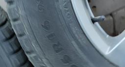 Шипованная резина Нокия Нордман с дисками на Хюндай Крету, комплект (4шт). за 220 000 тг. в Актобе