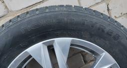 Шипованная резина Нокия Нордман с дисками на Хюндай Крету, комплект (4шт). за 220 000 тг. в Актобе – фото 3