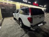 Mitsubishi L200 2011 года за 5 500 000 тг. в Шымкент – фото 2
