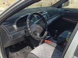 Toyota Camry 2004 года за 4 400 000 тг. в Усть-Каменогорск – фото 5