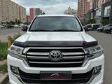 Toyota Land Cruiser 2015 года за 24 600 000 тг. в Астана