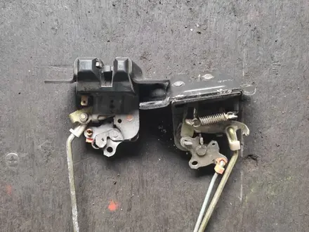 Замок багажника за 20 000 тг. в Алматы