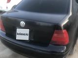 Volkswagen Jetta 2003 года за 900 000 тг. в Актау – фото 2