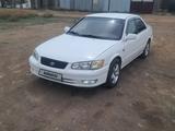 Toyota Camry 2001 года за 2 400 000 тг. в Балхаш – фото 2